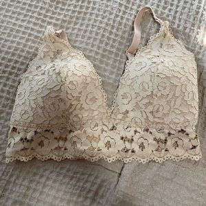 Lace nursing bra